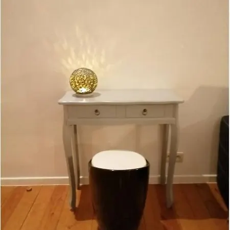 Luxury Pop Art Suite Jumet