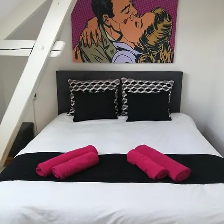 Luxury Pop Art Suite