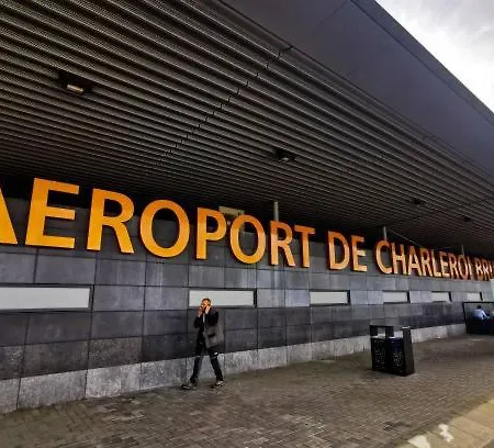 Jumet 242 A Bruxelles-charleroi-airport Διαμέρισμα